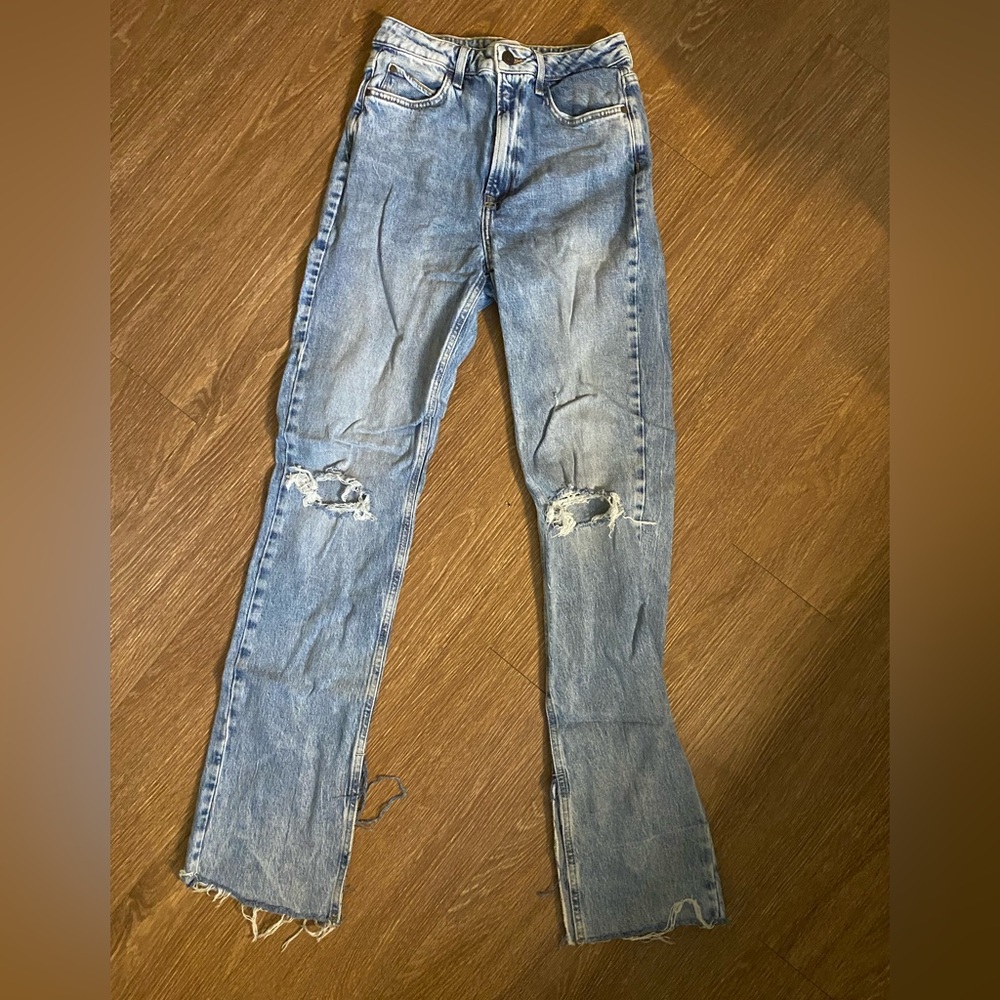 Ripped jeans